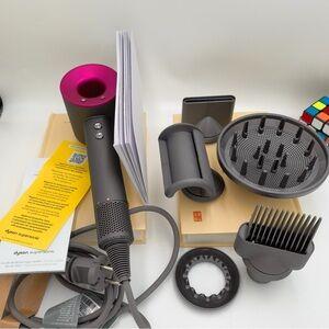 Dyson Supersonic Hair Dryer HD07 with Attachments - Pink and Gray
